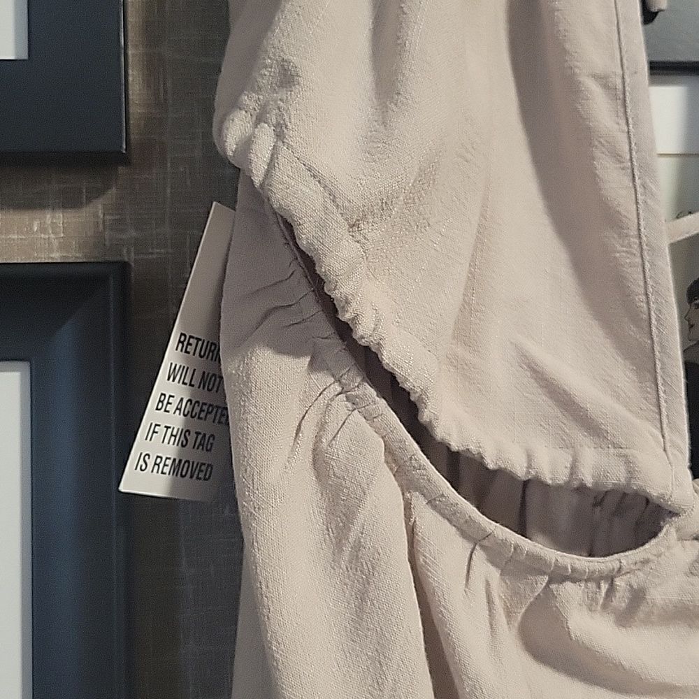 Bumpsuit Cut Out Linen Blend Dress - Picture 8 of 14